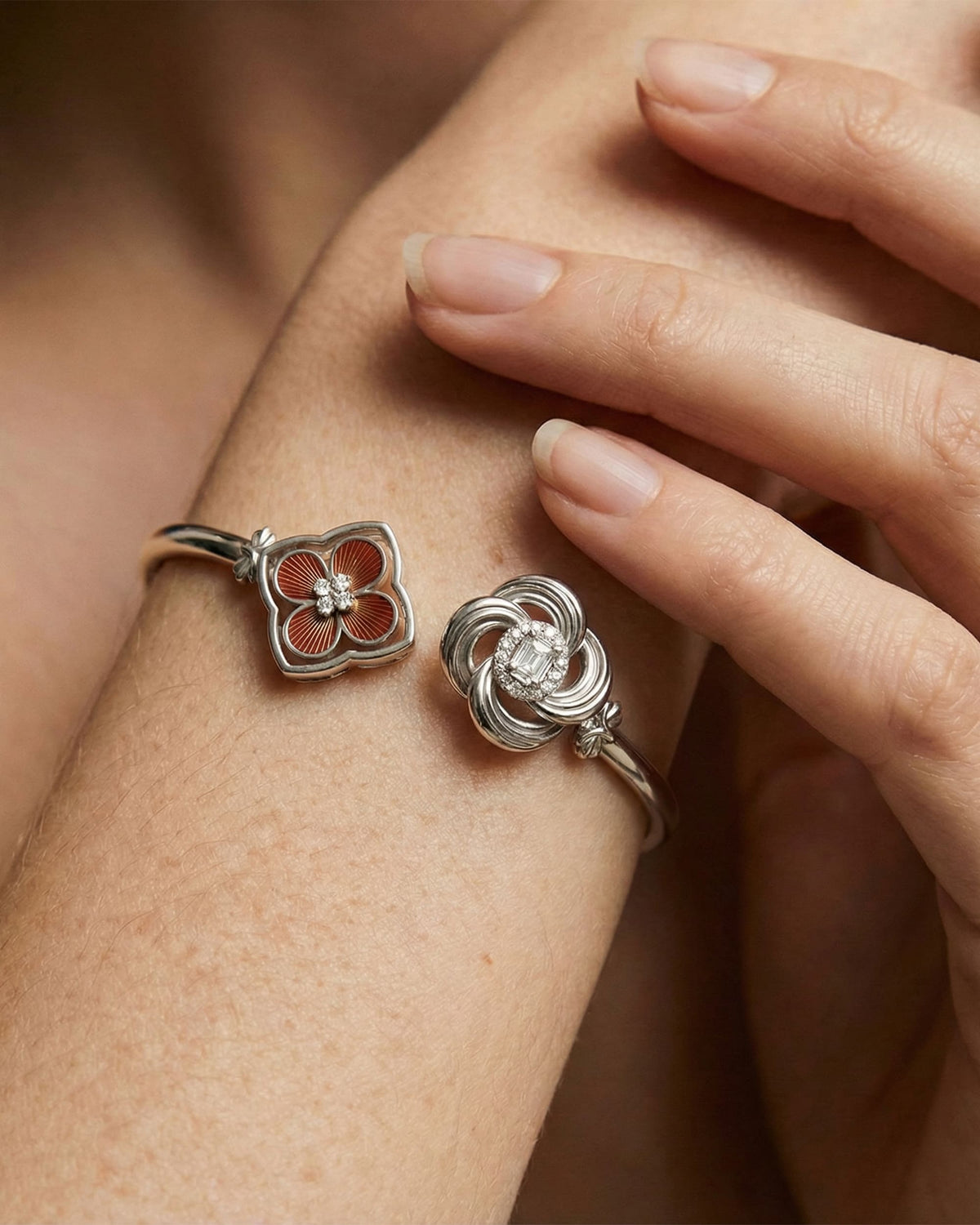 Double-Spin Necklace